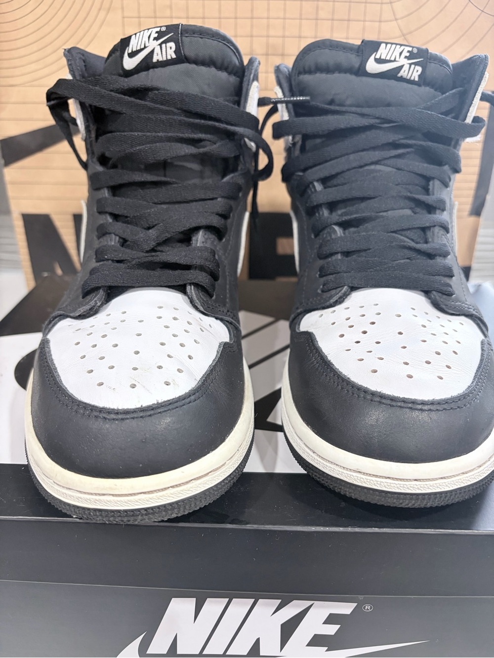 Nike Air Jordon 1 Retro High OG Blk/wht mens 9.5